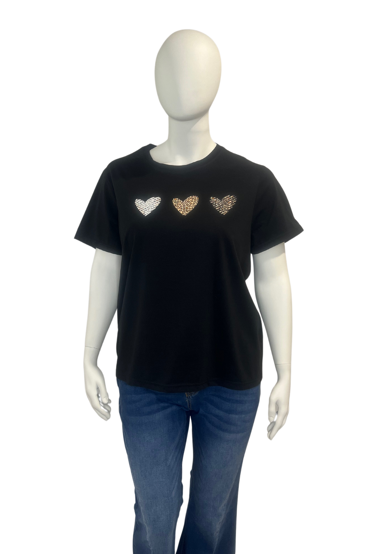 Plus Size Leopard Print Hearts Black T-Shirt Plus Size Womens Top Casual Crew Neck Short Sleeve Top