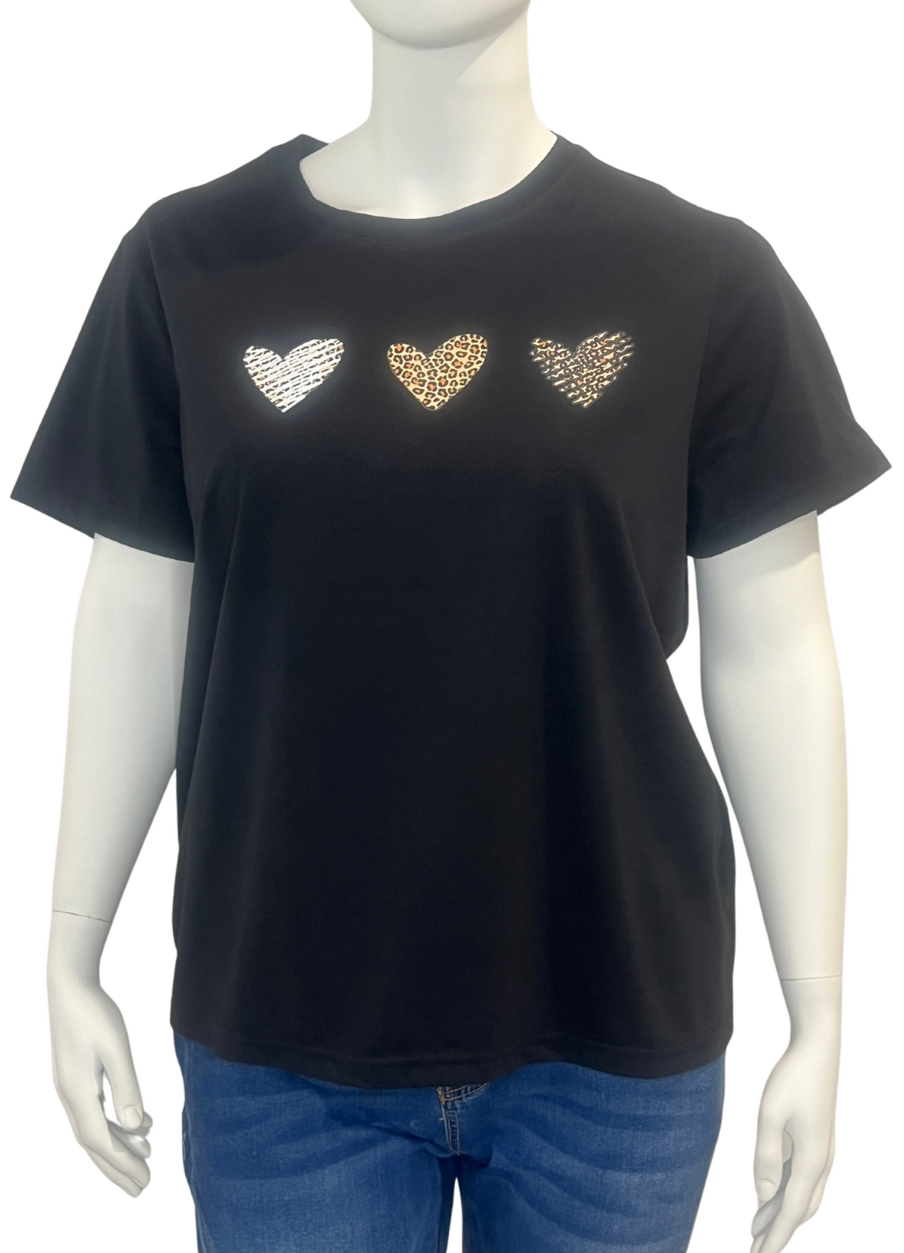 Plus Size Leopard Print Hearts Black T-Shirt Plus Size Womens Top Casual Crew Neck Short Sleeve Top