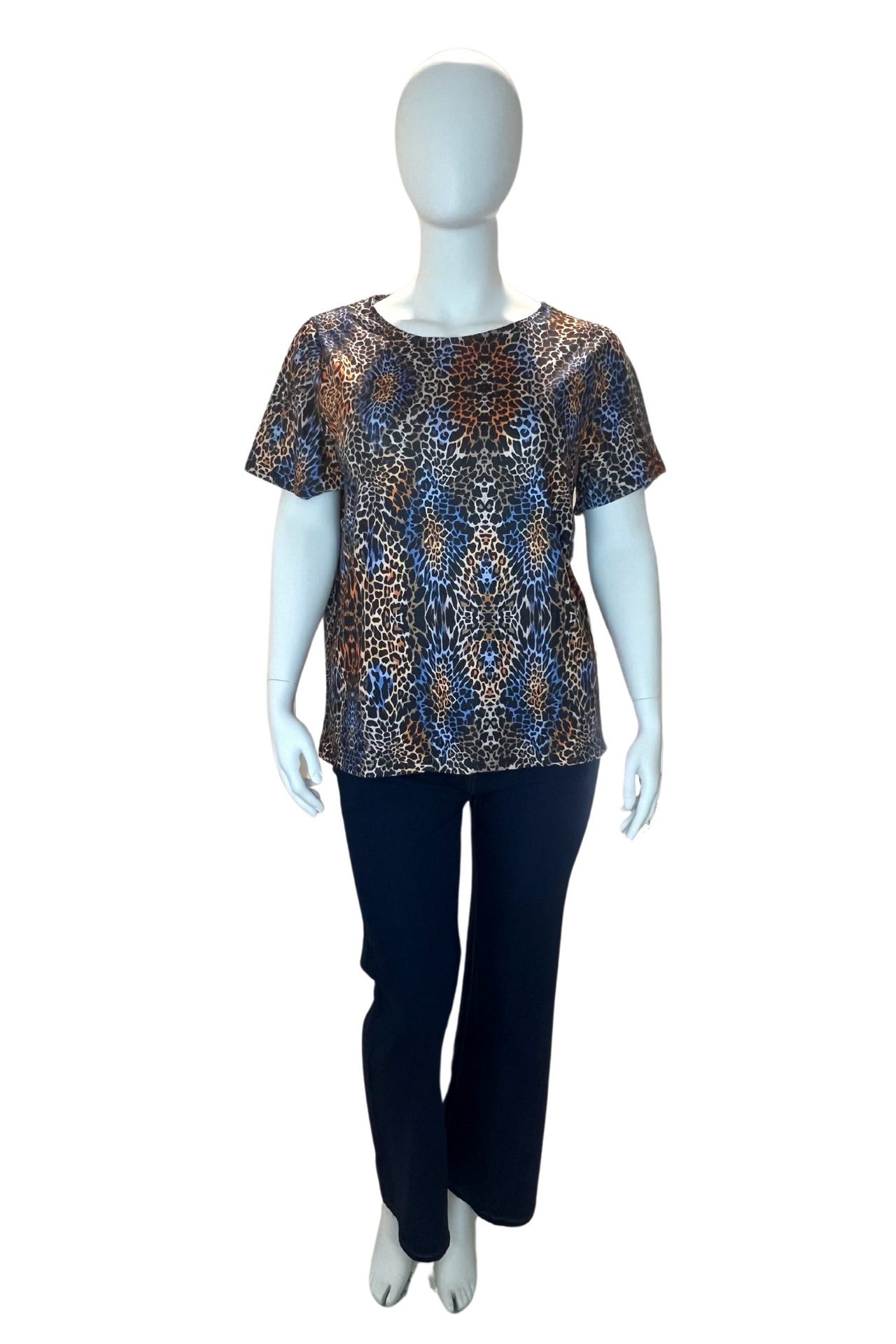 Stunning Blue Tone Leopard Print Crew Neck Plus Size Top, Short Sleeve Women's Top, Casual T-Shirt