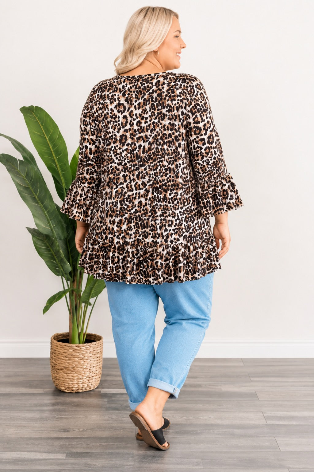 Plus Size Womens Leopard Print Longline Ruffle Top 3/4 Sleeve Stretch Tee Tee