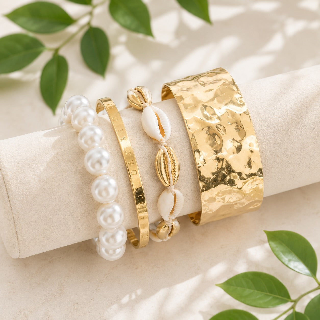 4Pc Gold Shell Pearl Bangle Set Women's Stackable Bracelet Fashion Jewellery